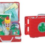 Cassetta di medicazione in abs, portatile o applicabile a muro, completa di accessori